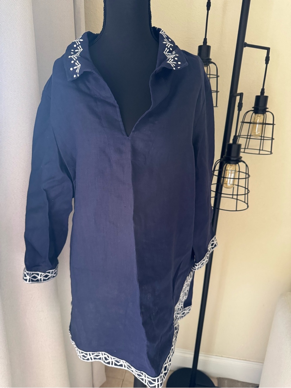 NM Neiman Marcus 100% Linen Navy Embroidered Tunic Dress XL Boho Coastal - Picture 2 of 8